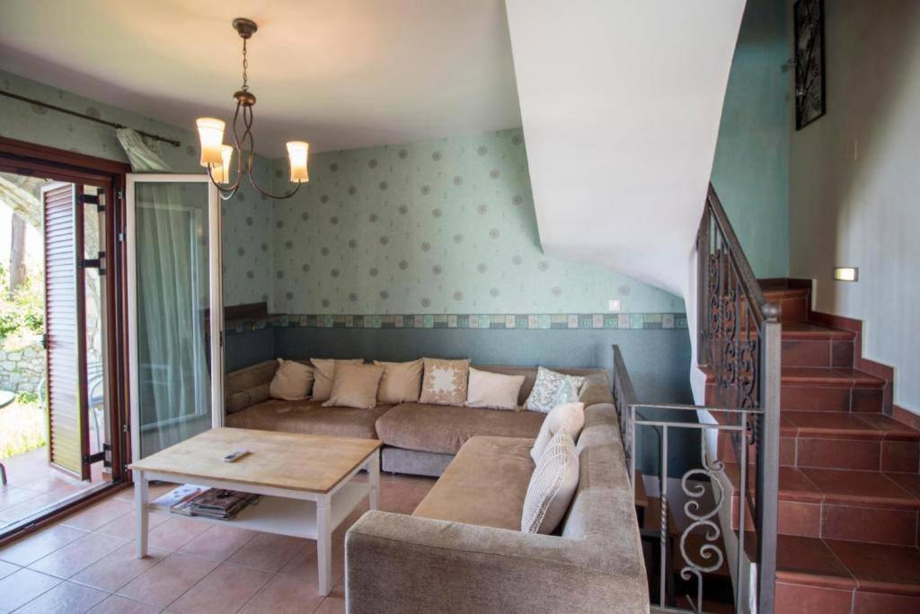 Malvazios Villas #4 伊西翁 外观 照片