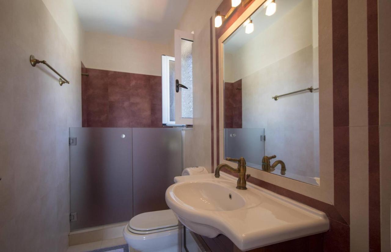 Malvazios Villas #4 伊西翁 外观 照片